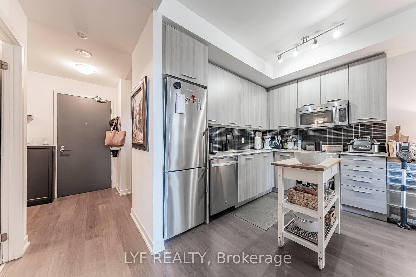 105 George Street, Unit 402 thumbnail 30