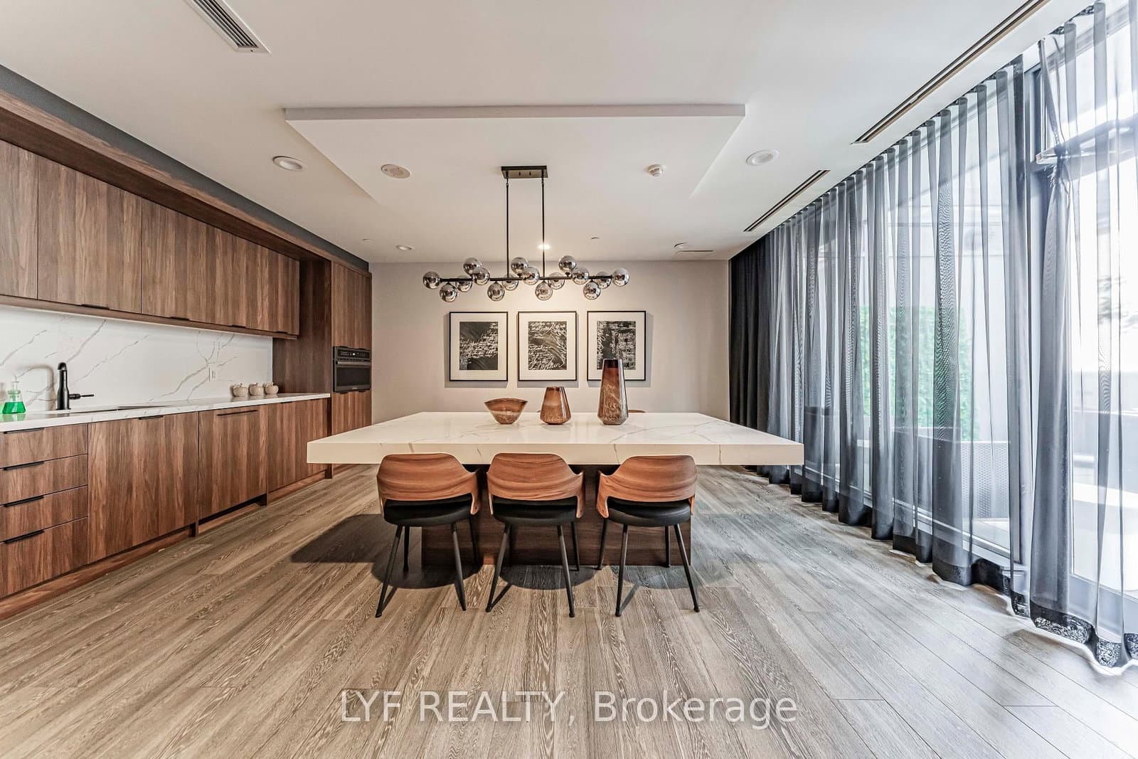 105 George Street, Unit 402 thumbnail 44