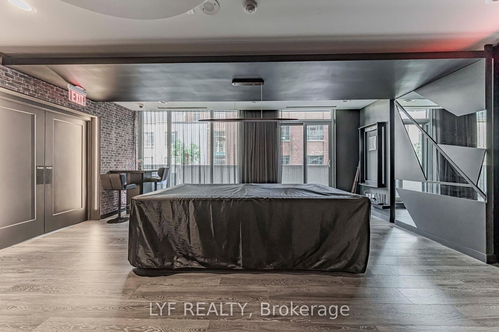 105 George Street, Unit 402 thumbnail 45