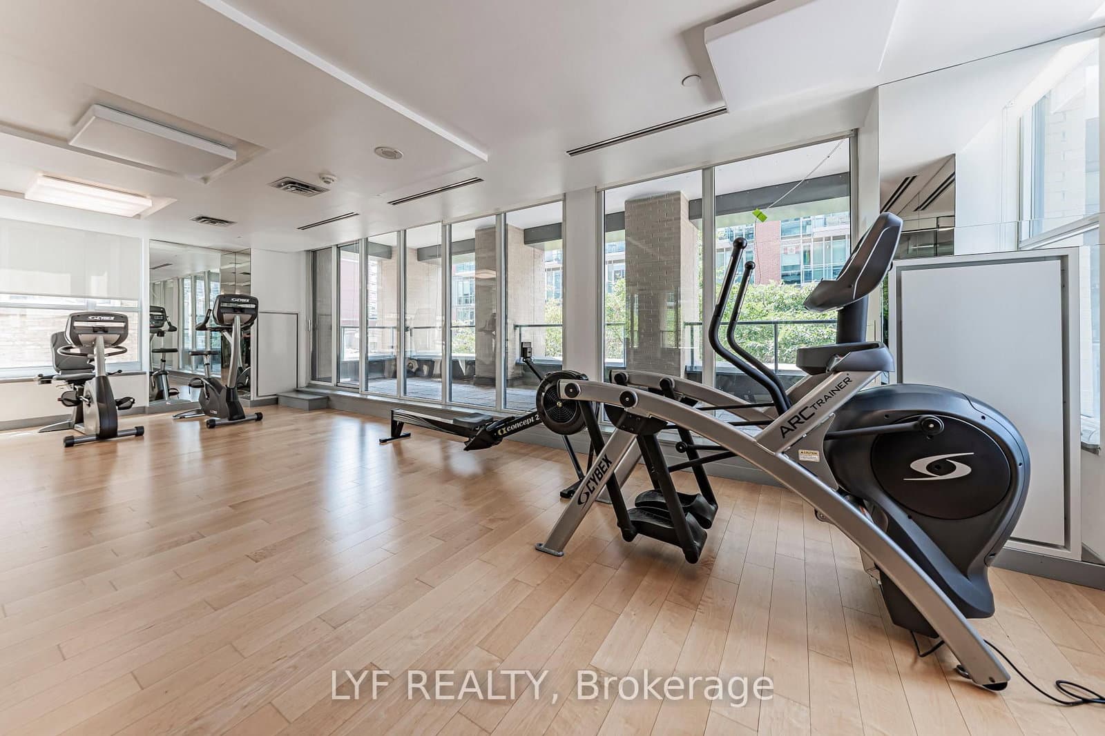 105 George Street, Unit 402 thumbnail 49