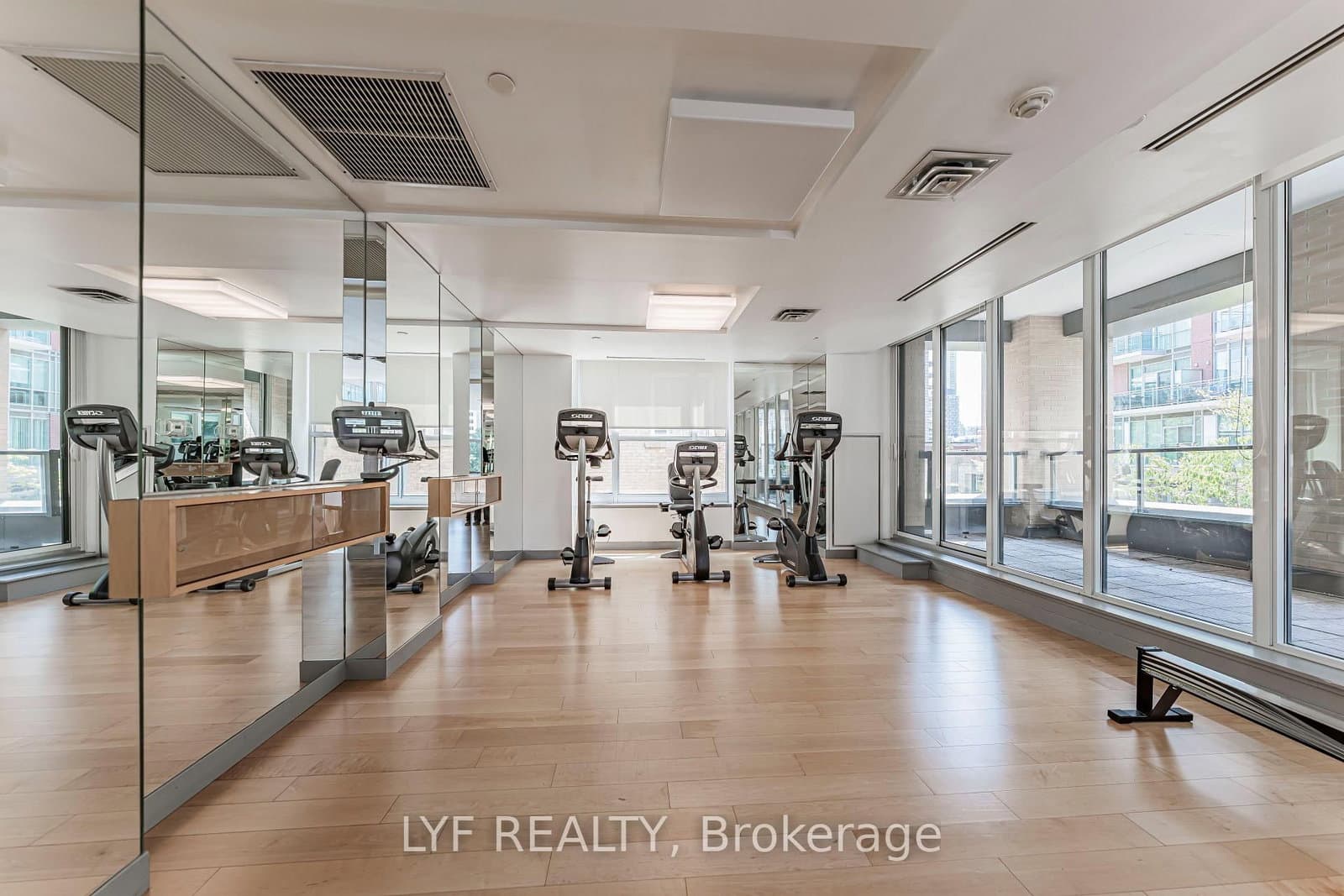 105 George Street, Unit 402 thumbnail 50