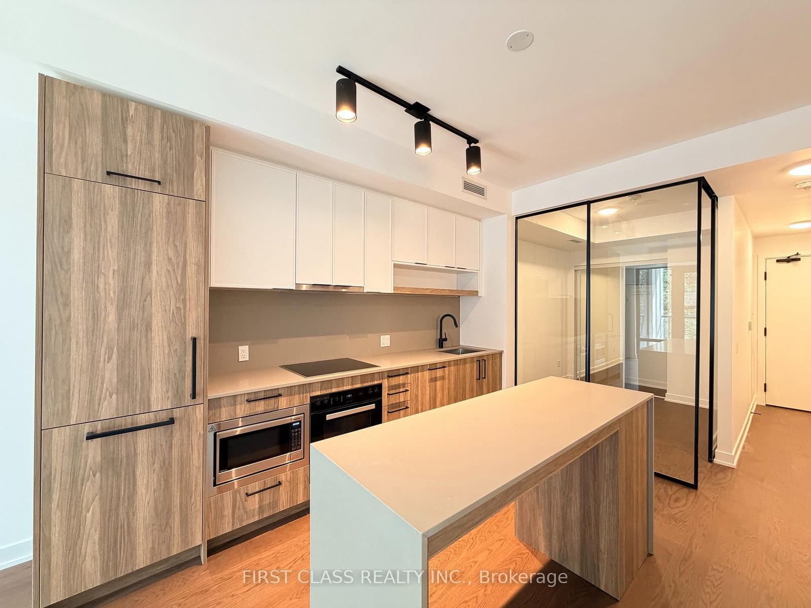 91 Montclair Avenue, Unit 508 thumbnail 12