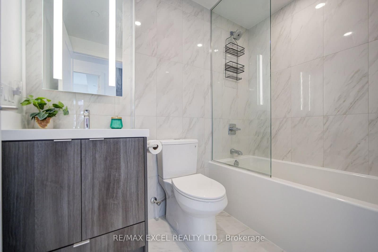 20 Inn On The Park Drive, Unit 2331 thumbnail 30