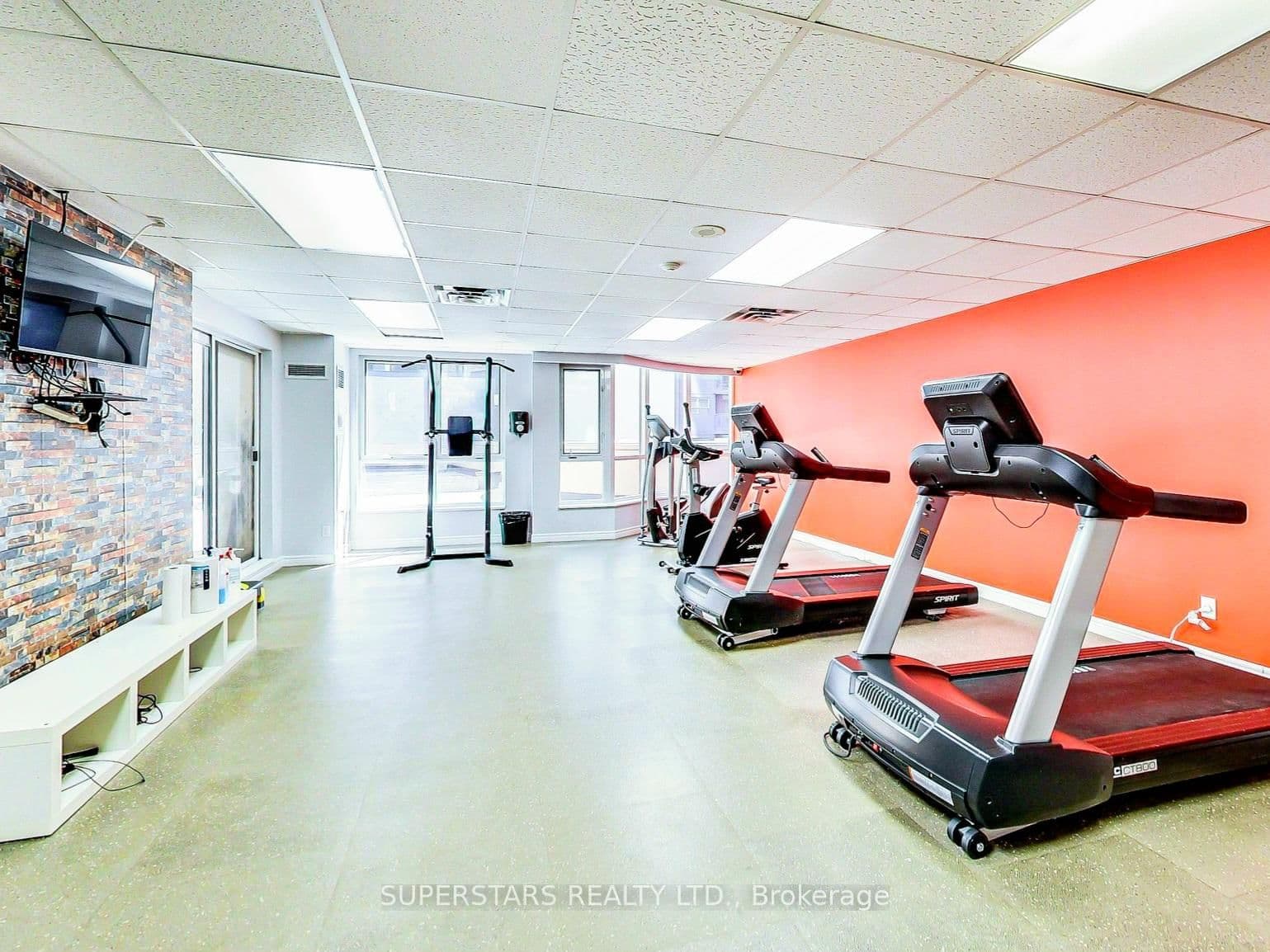 55 Bloor Street E, Unit 1502 thumbnail 19