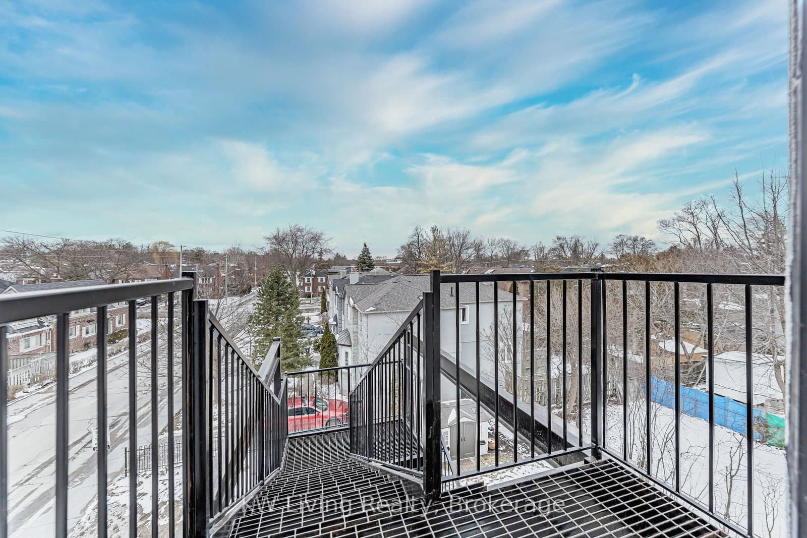 712 Eglinton Avenue E thumbnail 45