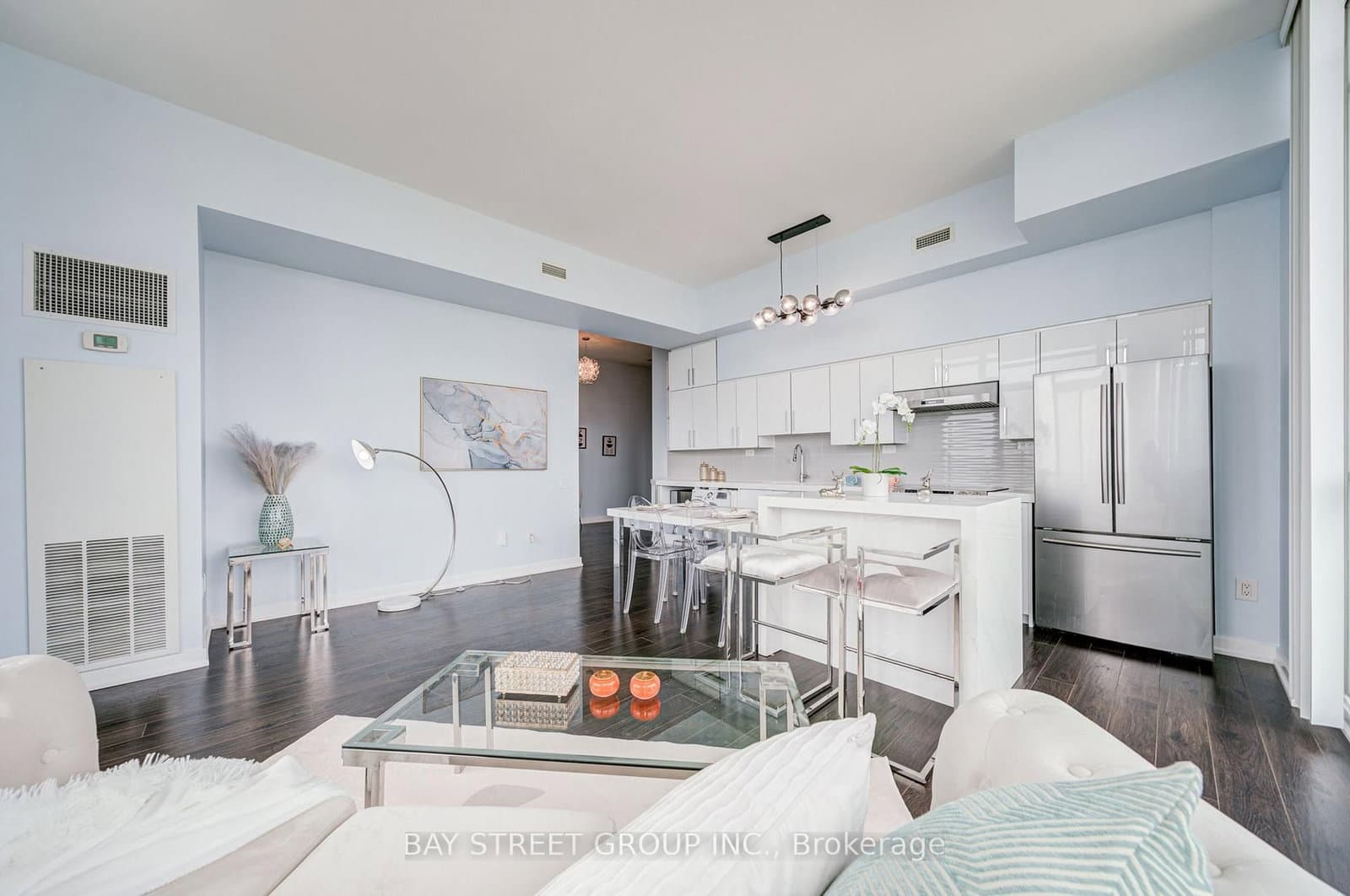 33 Singer Court, Unit Ph02 thumbnail 12