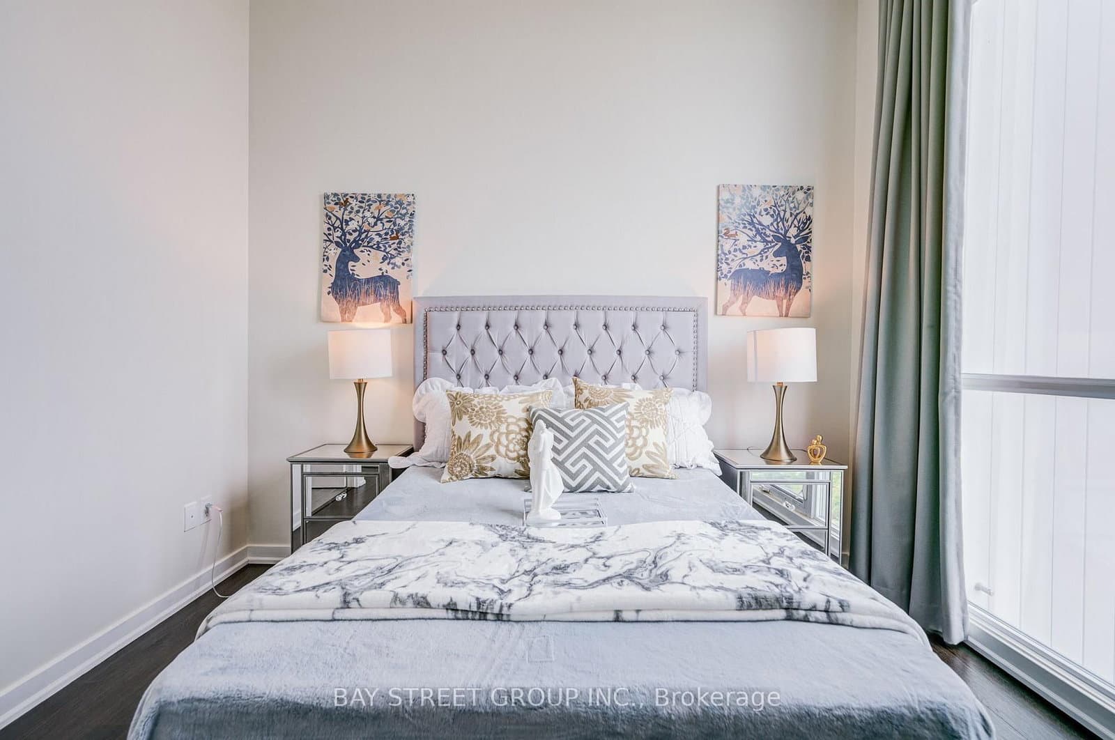 33 Singer Court, Unit Ph02 thumbnail 19