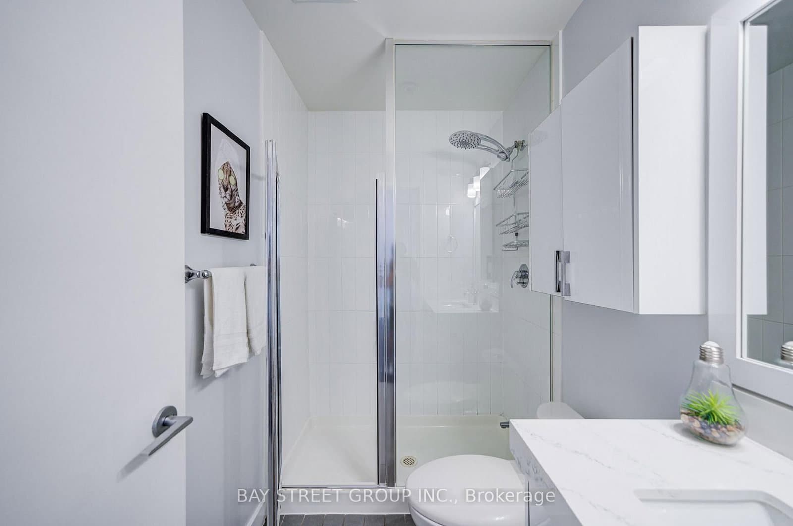 33 Singer Court, Unit Ph02 thumbnail 34