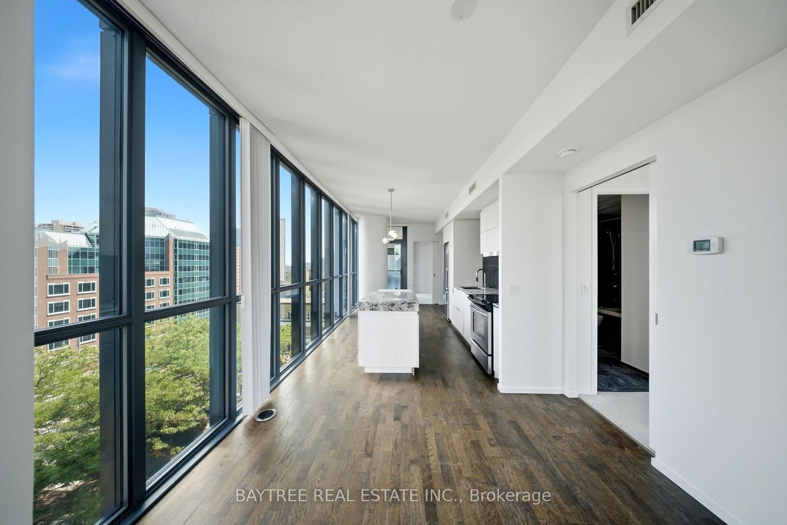 101 Charles Street E, Unit 1210 thumbnail 6