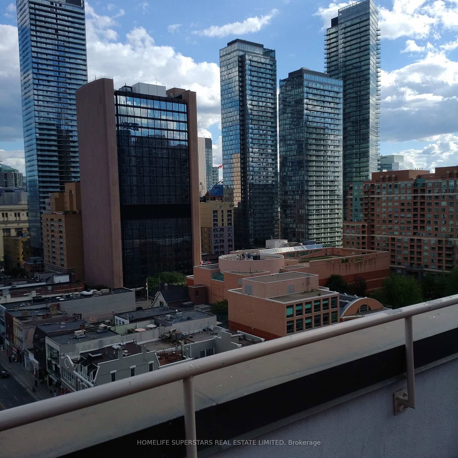 555 Yonge Street, Unit 301 thumbnail 12