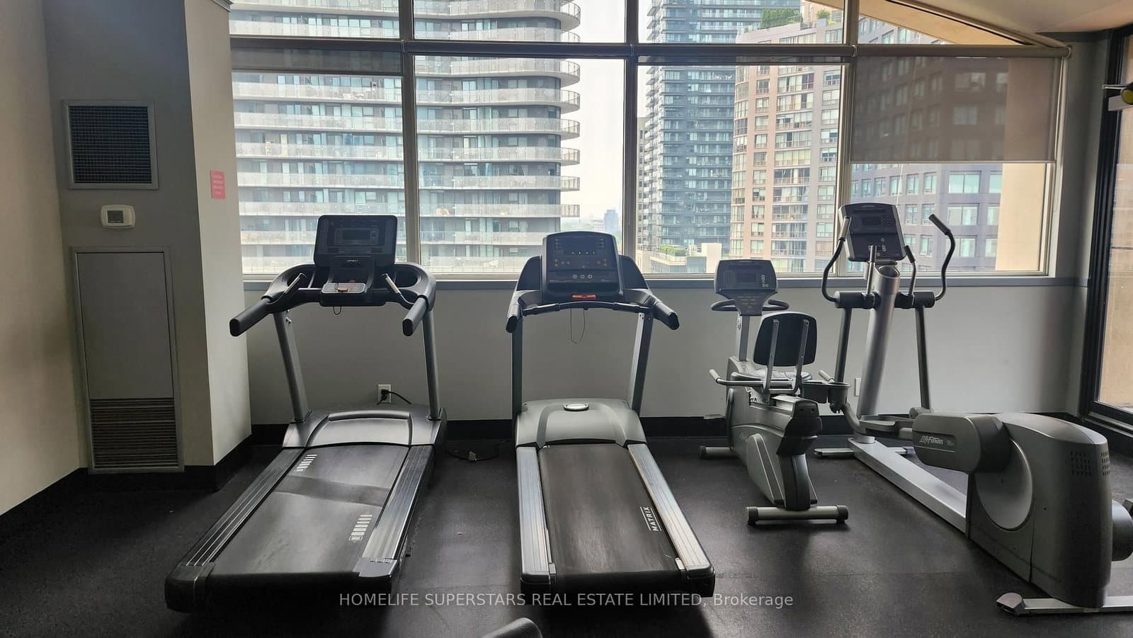 555 Yonge Street, Unit 301 thumbnail 7