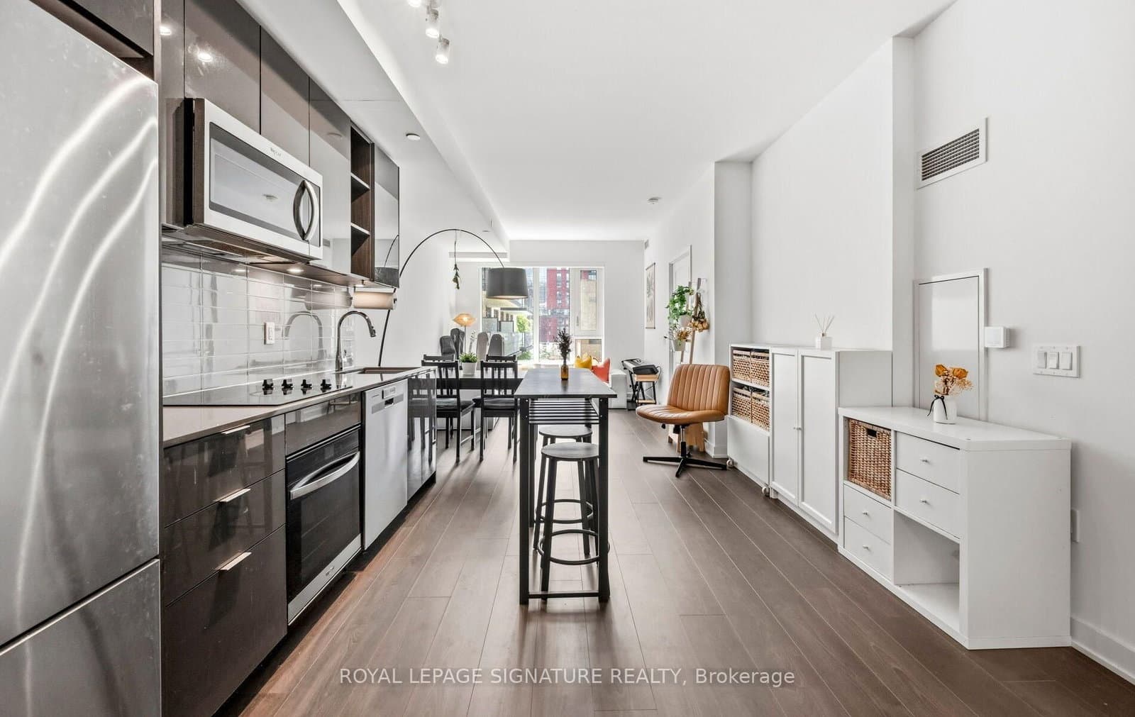 543 Richmond Street W, Unit 427 - Image 1