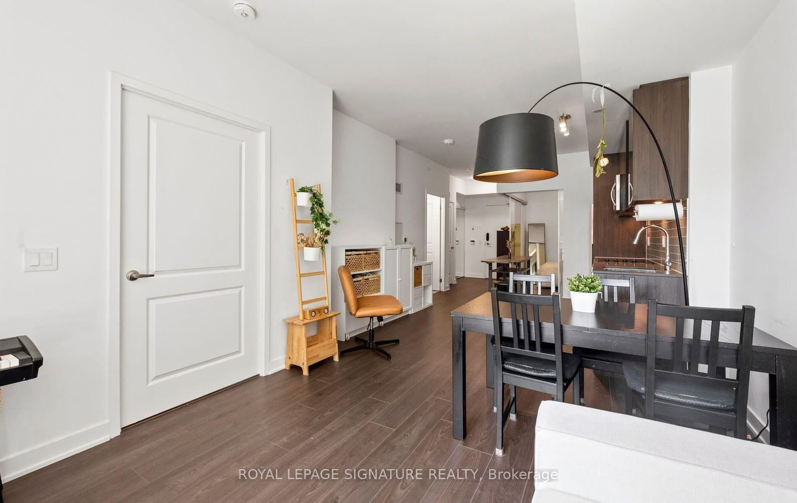 543 Richmond Street W, Unit 427 thumbnail 11