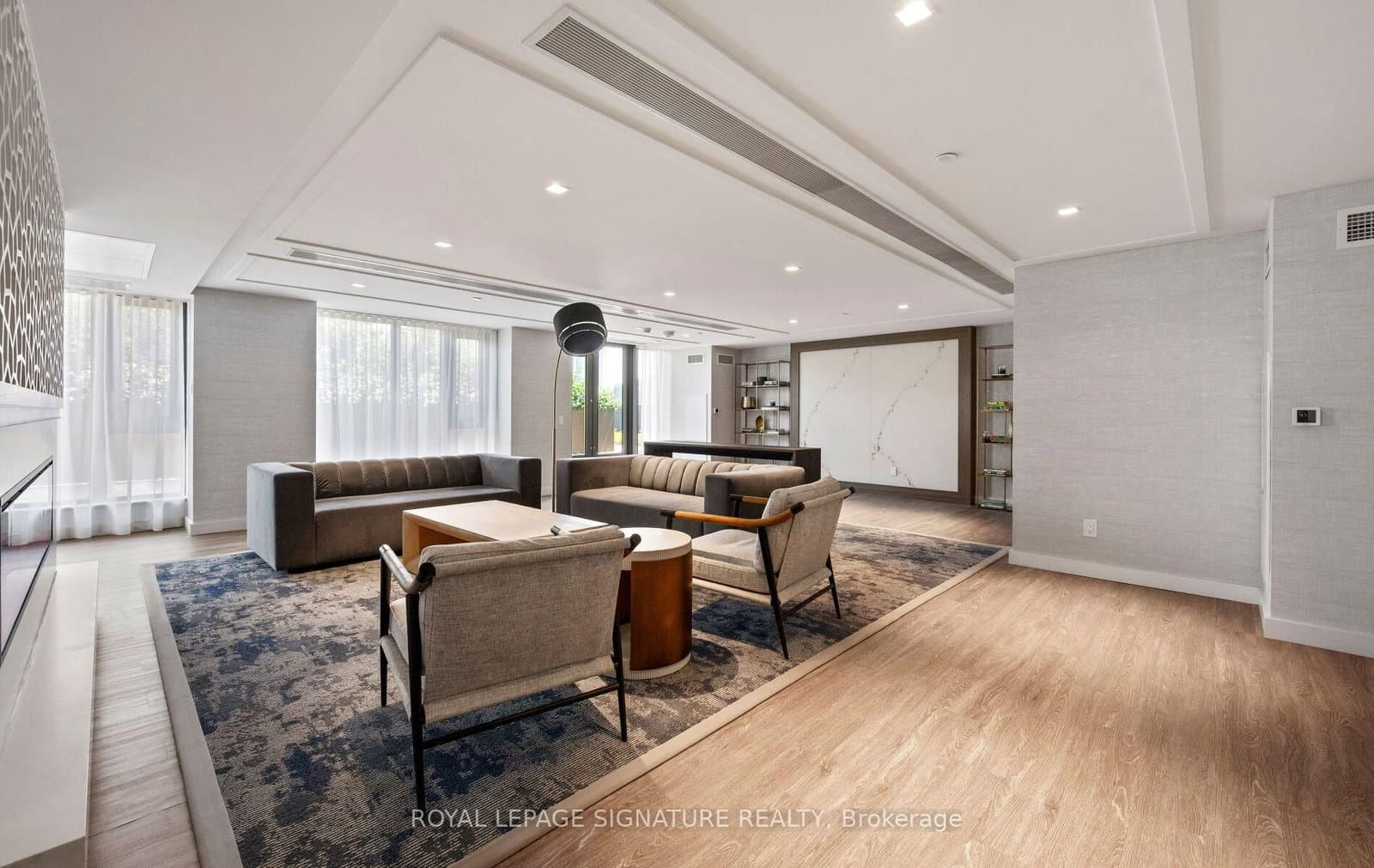 543 Richmond Street W, Unit 427 thumbnail 24
