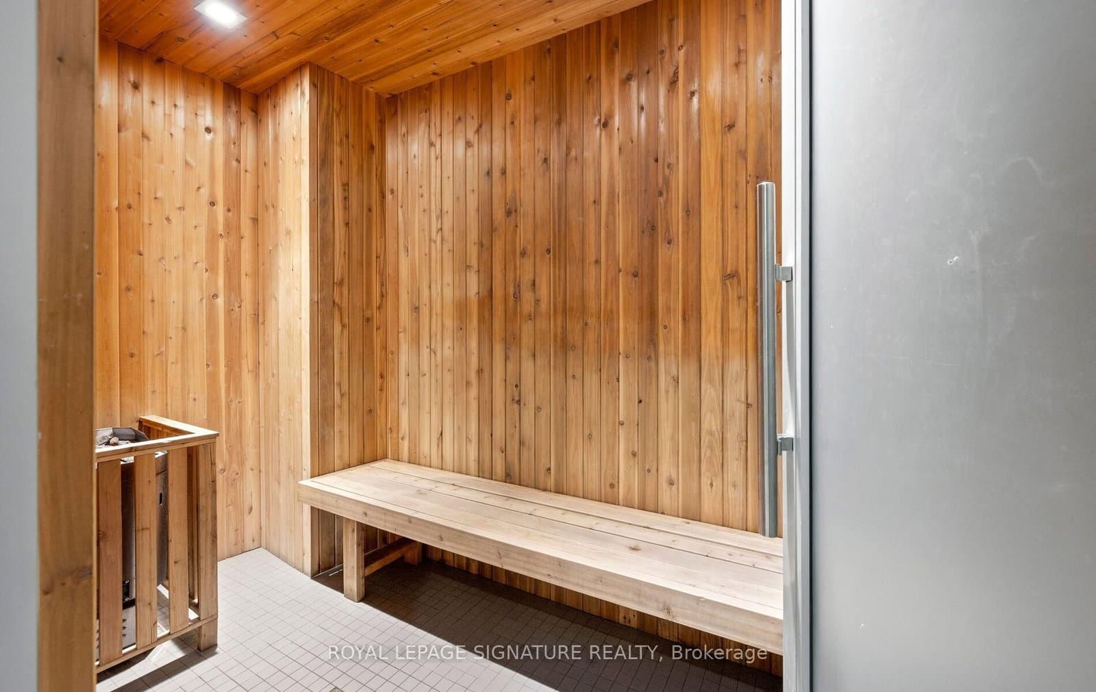 543 Richmond Street W, Unit 427 thumbnail 28