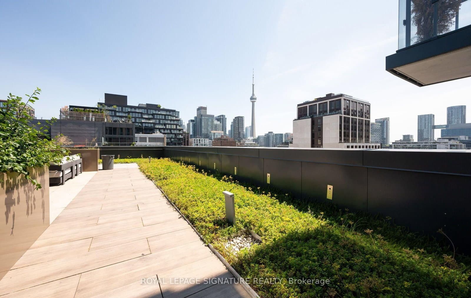 543 Richmond Street W, Unit 427 thumbnail 29