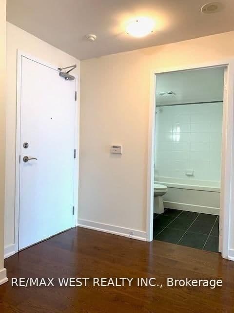 320 Richmond Street E, Unit 1107 thumbnail 12