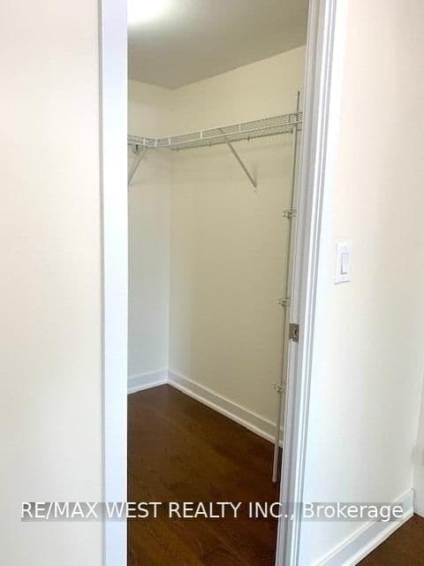 320 Richmond Street E, Unit 1107 thumbnail 17
