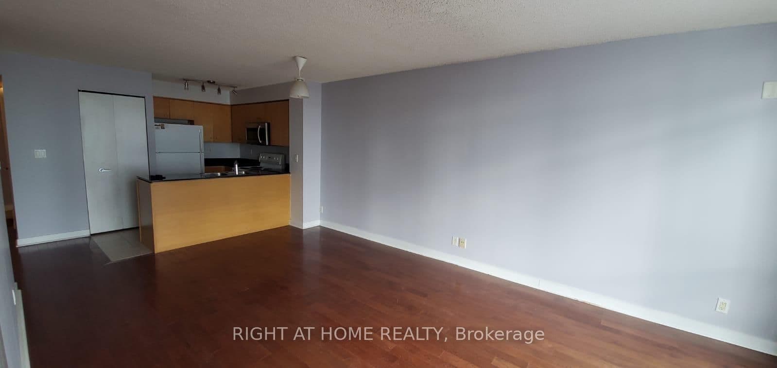 397 Front Street W, Unit 2801 thumbnail 4
