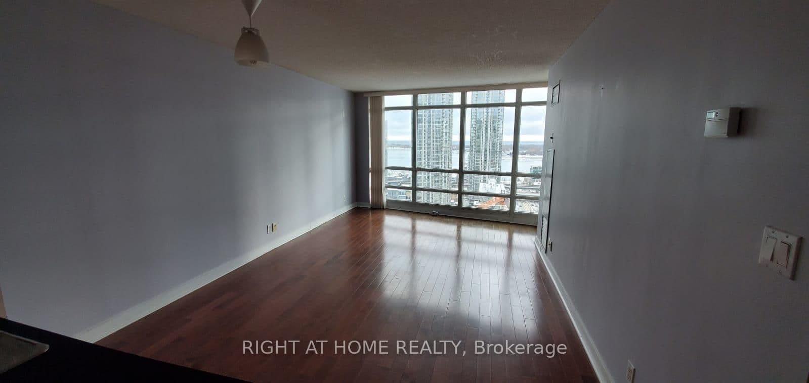 397 Front Street W, Unit 2801 thumbnail 5