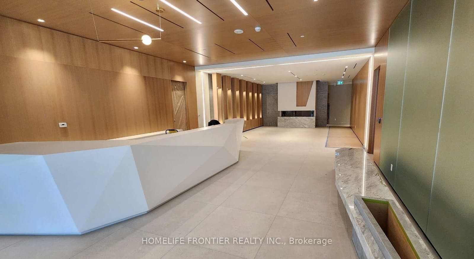 5 Defries Street, Unit 305 thumbnail 2