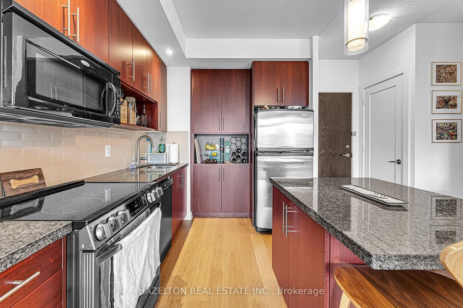 120 Homewood Avenue, Unit 1510 thumbnail 6