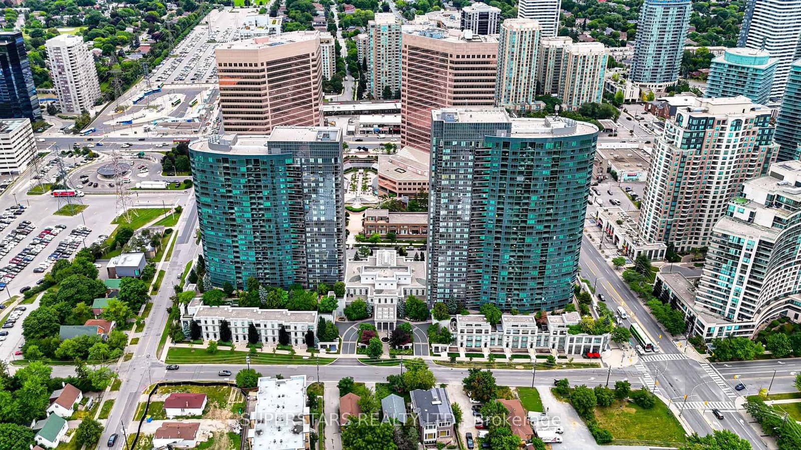 25 Greenview Avenue, Unit 524 thumbnail 40