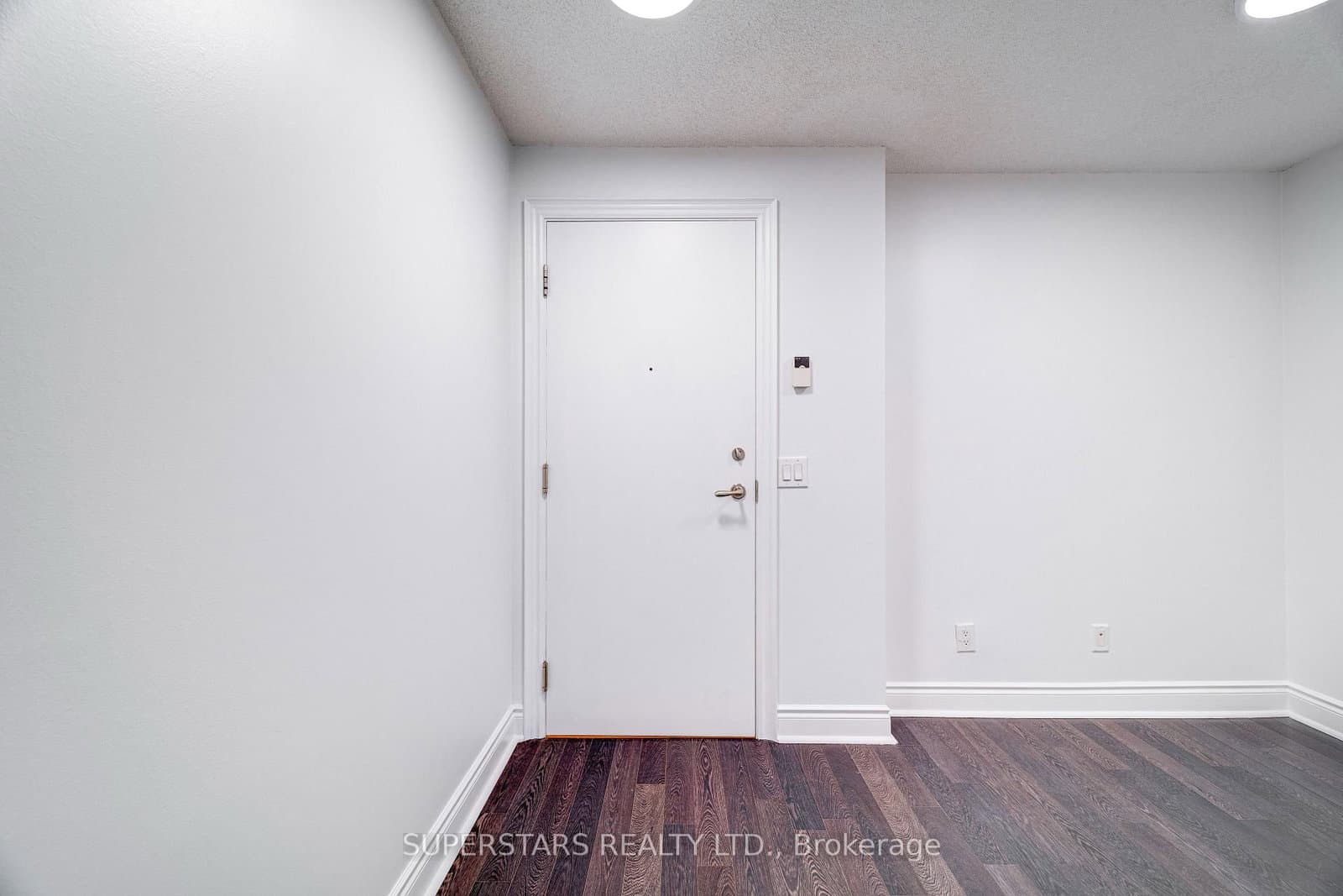 25 Greenview Avenue, Unit 524 thumbnail 9