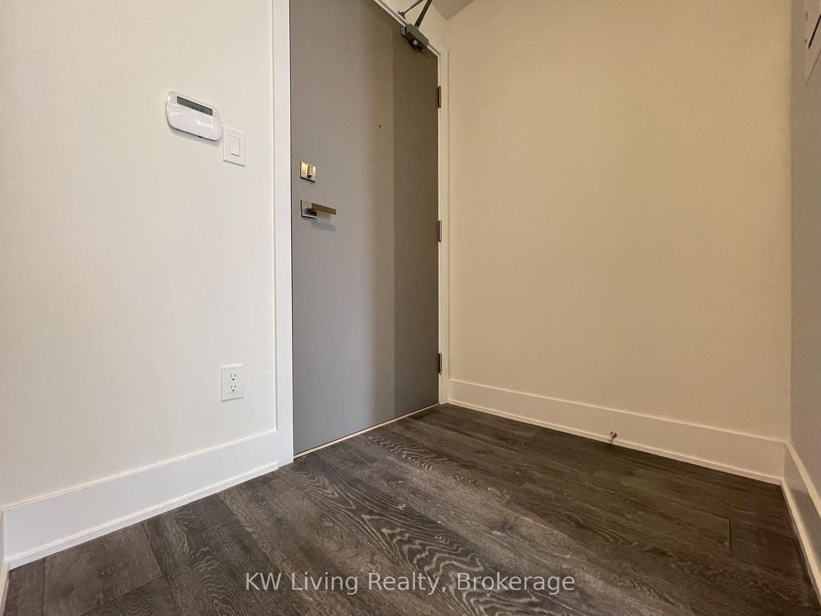 188 Fairview Mall Drive, Unit 1202 thumbnail 9