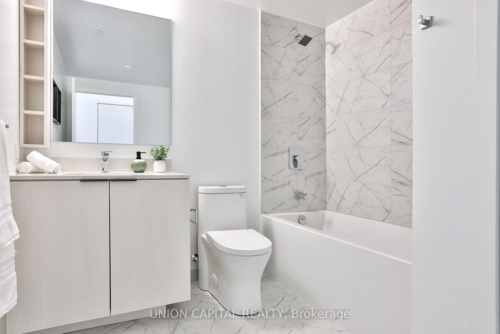 82 Dalhousie Street, Unit 501 thumbnail 12