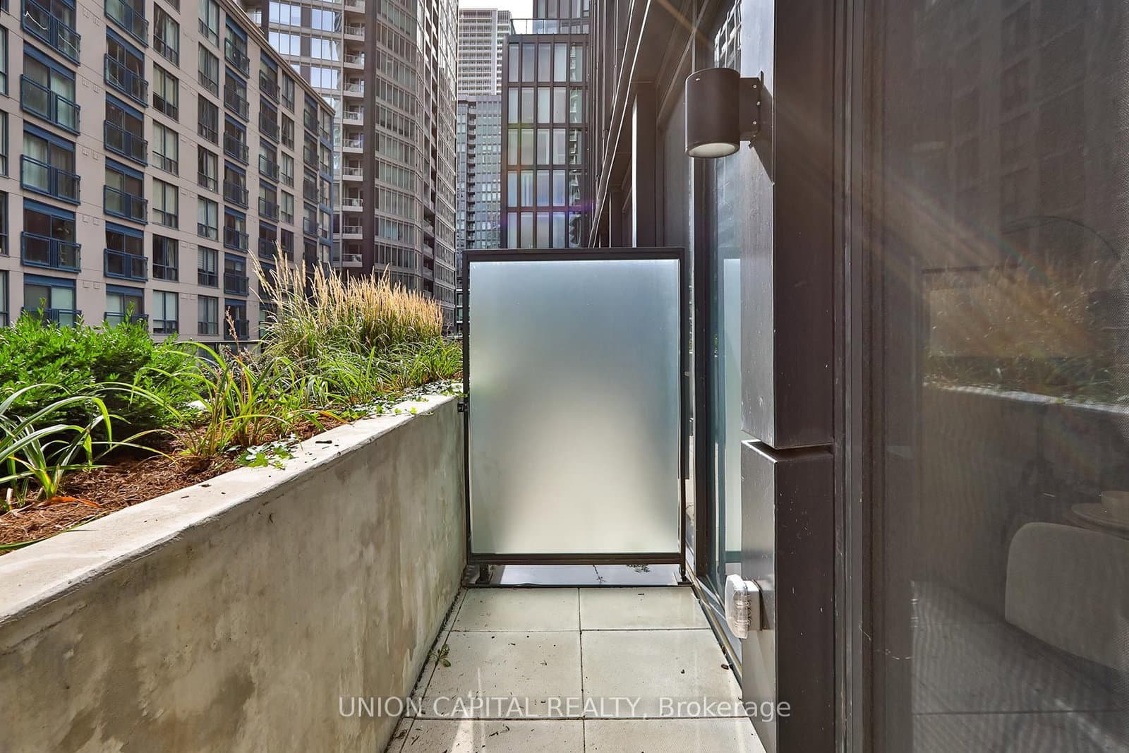 82 Dalhousie Street, Unit 501 thumbnail 17