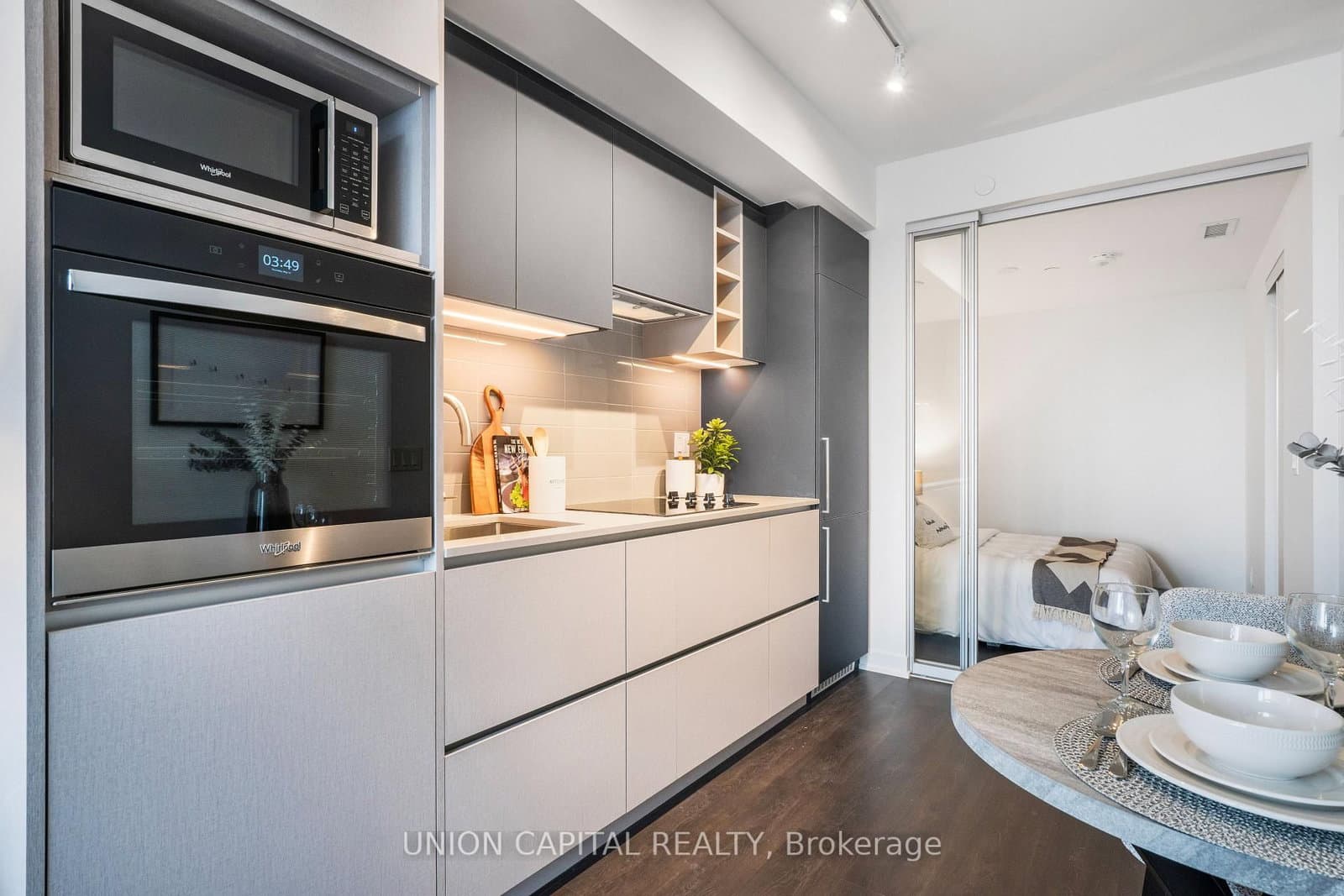 319 Jarvis Street, Unit 4908 thumbnail 9