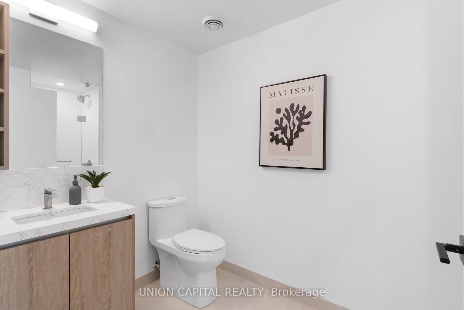 319 Jarvis Street, Unit 1612 thumbnail 11