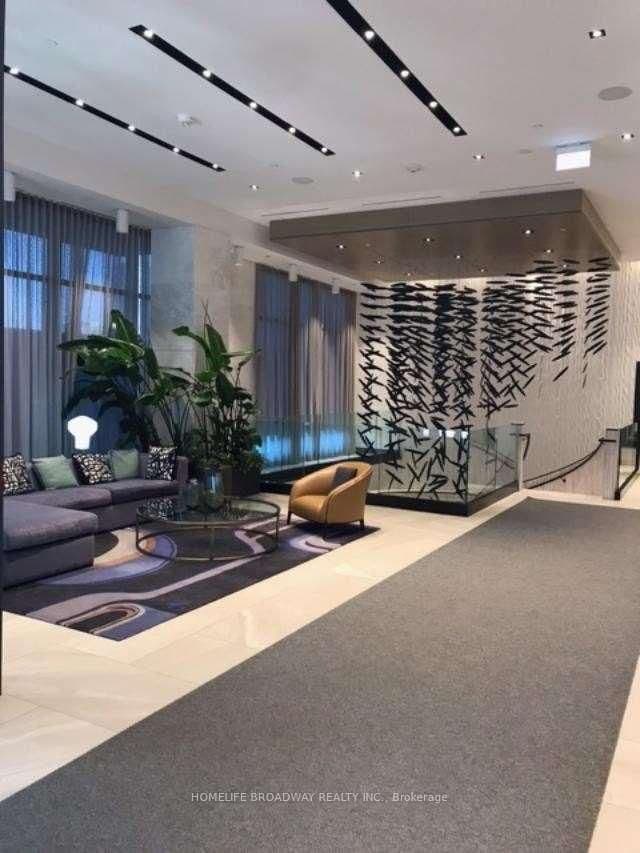 1 Edgewater Drive, Unit Sph31 thumbnail 3