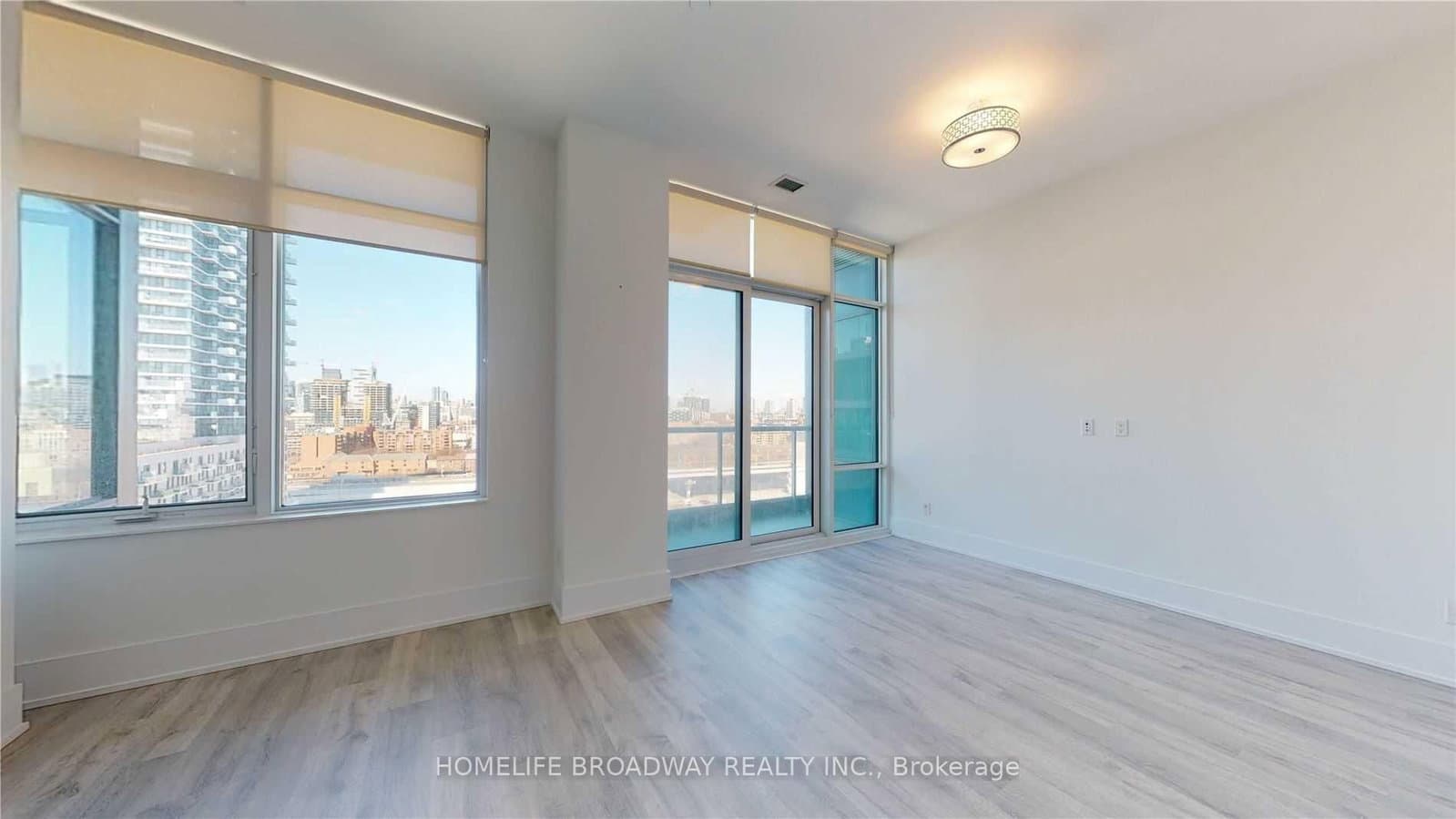 1 Edgewater Drive, Unit Sph31 thumbnail 7