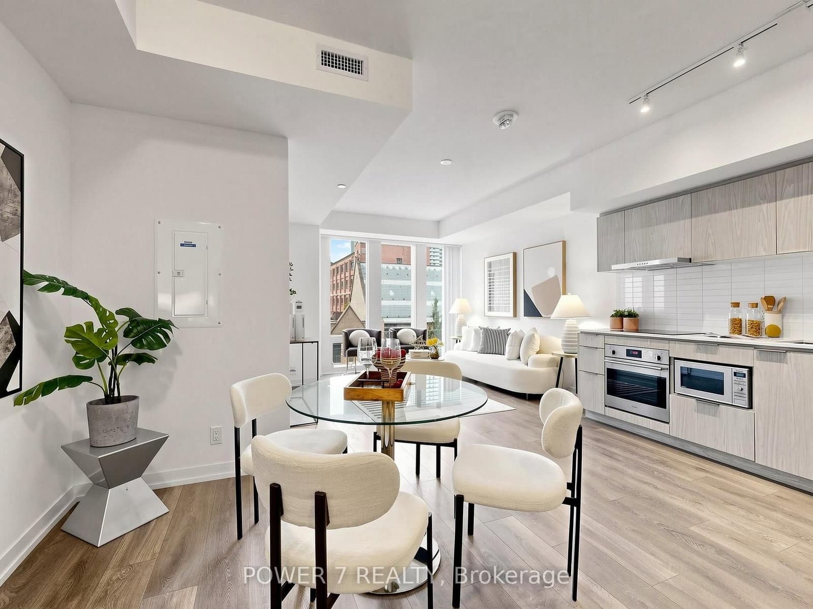 60 Shuter Street, Unit 212 thumbnail 10