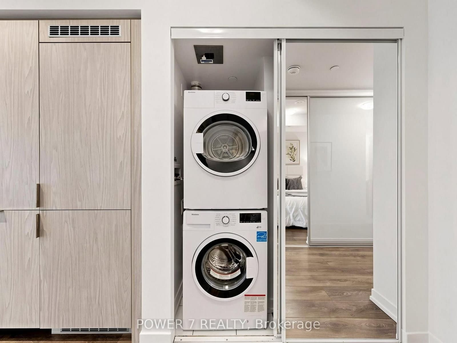 60 Shuter Street, Unit 212 thumbnail 20
