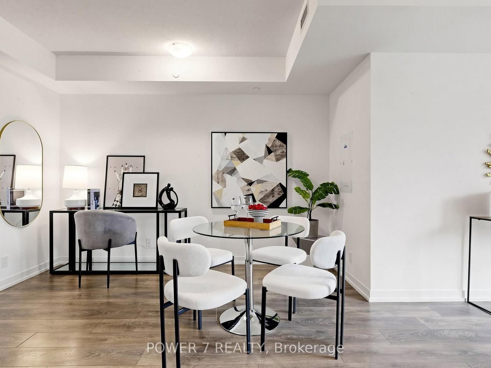 60 Shuter Street, Unit 212 thumbnail 8