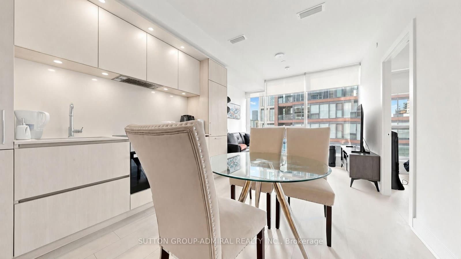 35 Mercer Street, Unit 3011 thumbnail 4