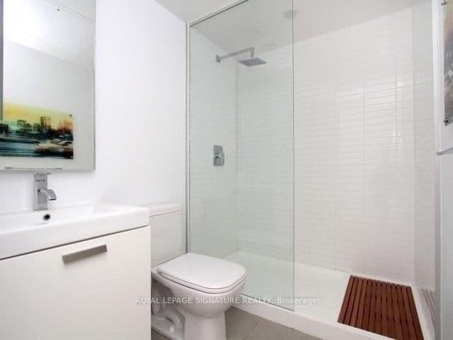 629 King Street W, Unit 1318 thumbnail 13
