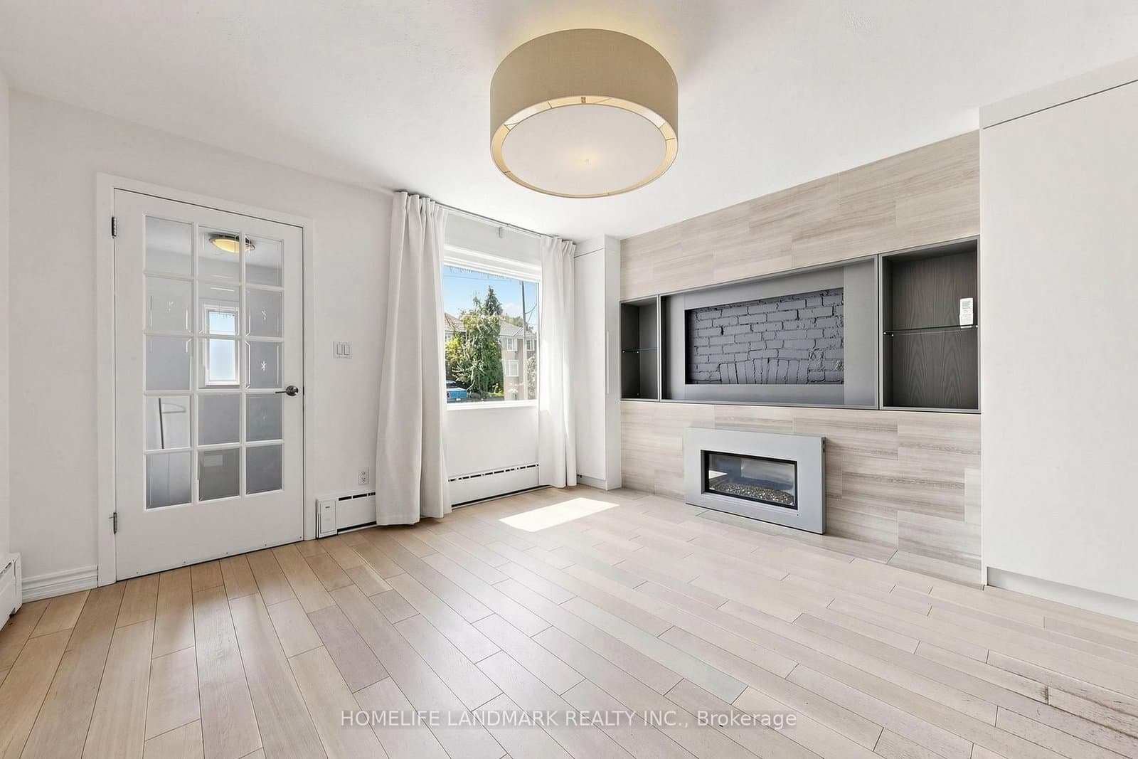 190 Lawrence Avenue W thumbnail 10