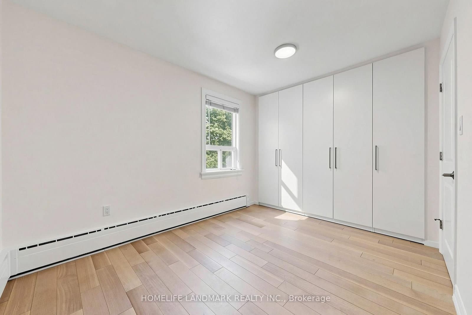 190 Lawrence Avenue W thumbnail 24