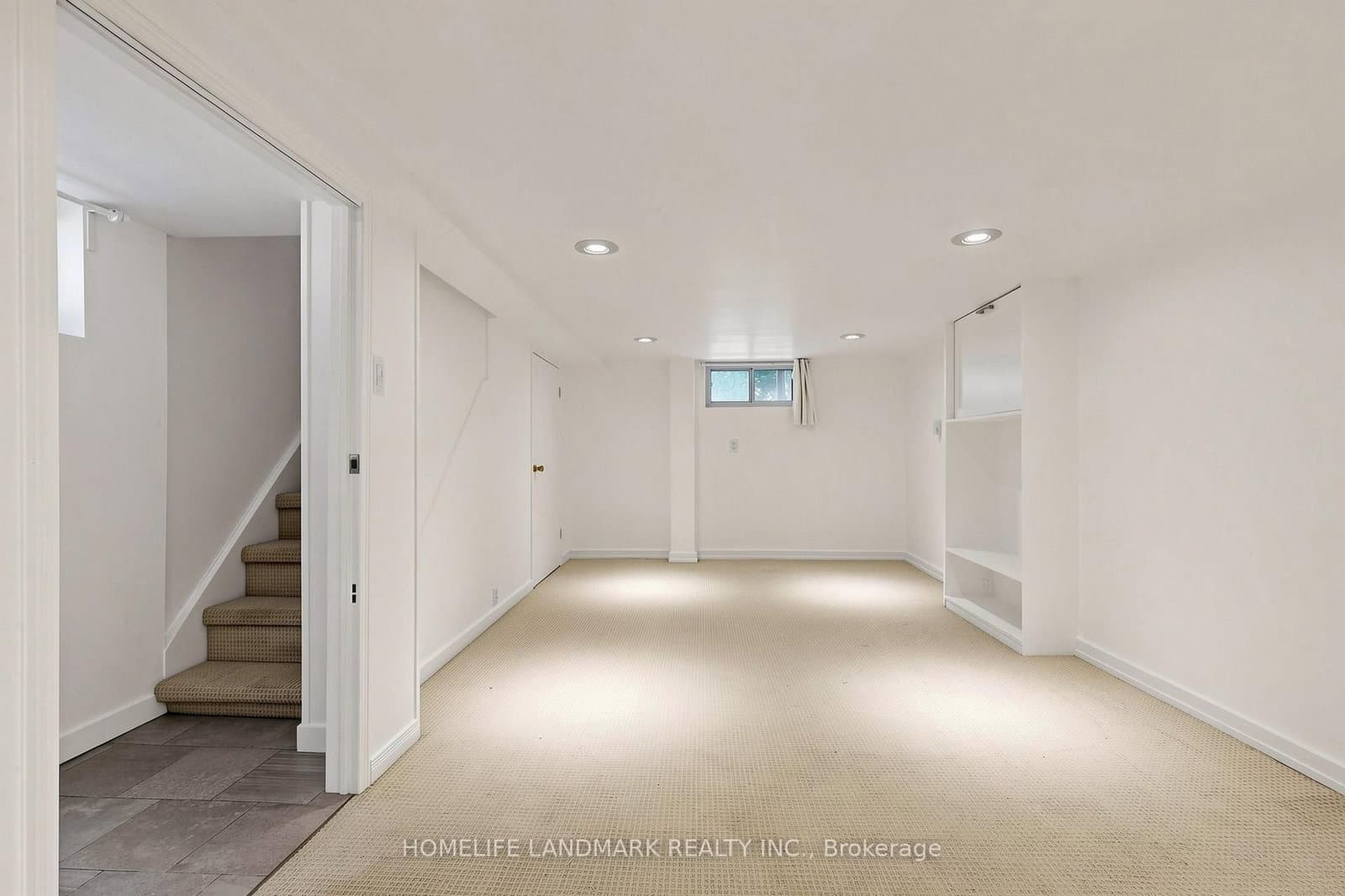 190 Lawrence Avenue W thumbnail 31