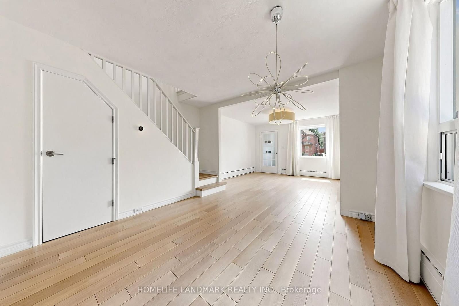 190 Lawrence Avenue W thumbnail 7