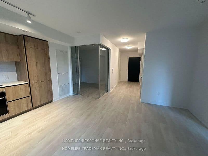 117 Broadway Avenue, Unit 416 thumbnail 5