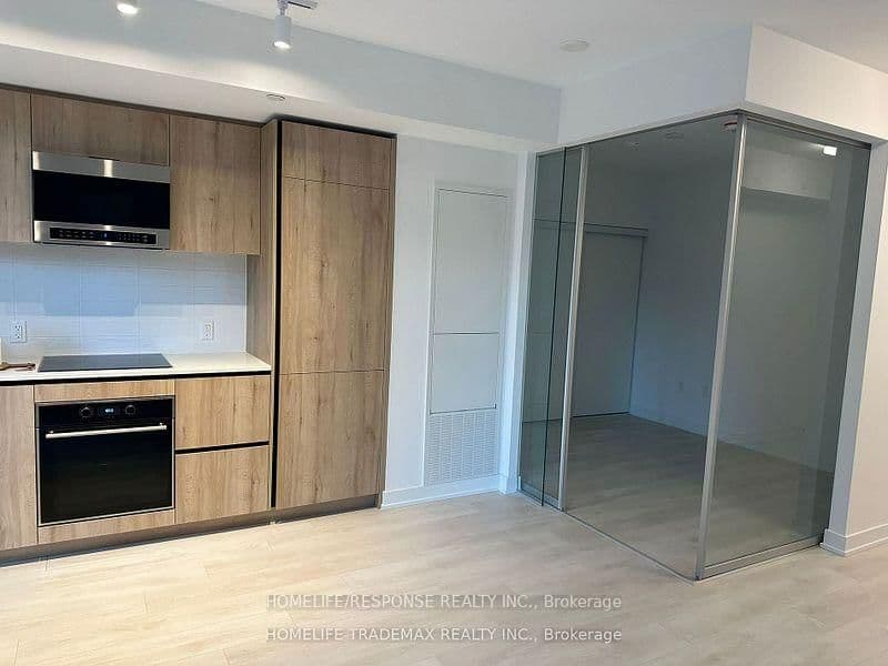 117 Broadway Avenue, Unit 416 thumbnail 6