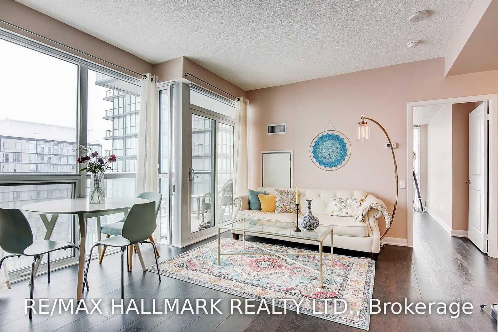5162 Yonge Street, Unit LPH303 thumbnail 11