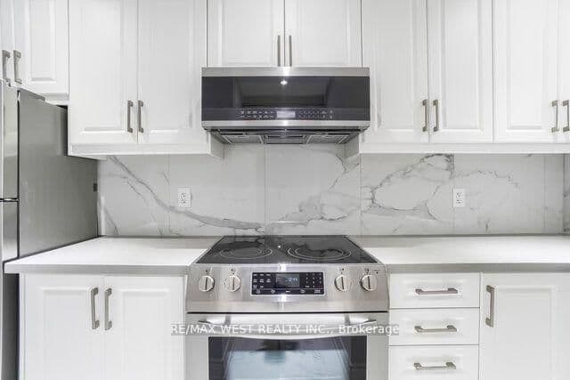 63 Belvidere Avenue, Unit Basement thumbnail 8