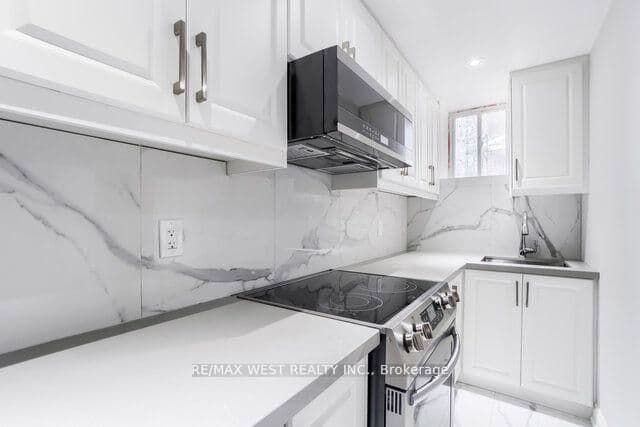 63 Belvidere Avenue, Unit Basement thumbnail 9