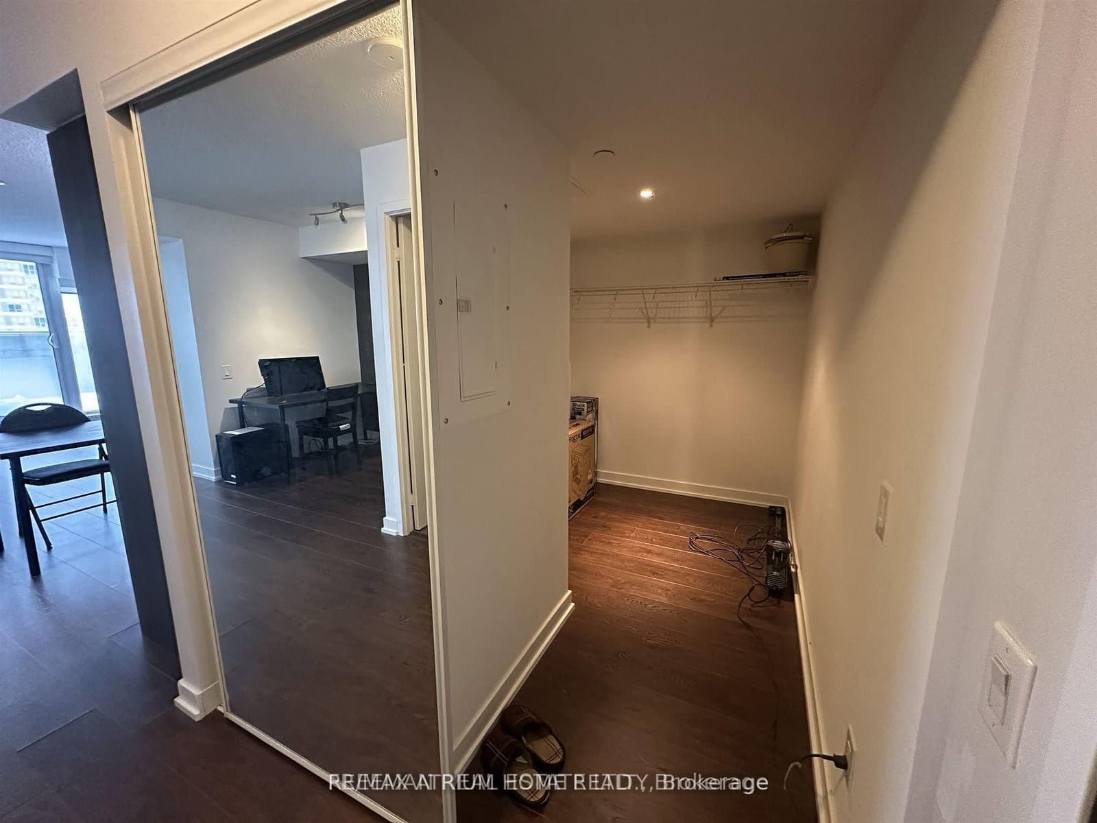 72 Esther Shiner Boulevard, Unit 320 thumbnail 7